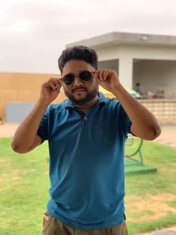 Amir Khan